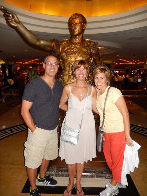 Las Vegas anniversary trip photo 31