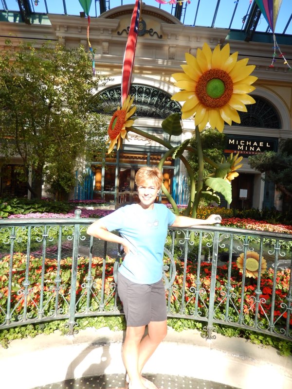 Las Vegas anniversary trip photo 49
