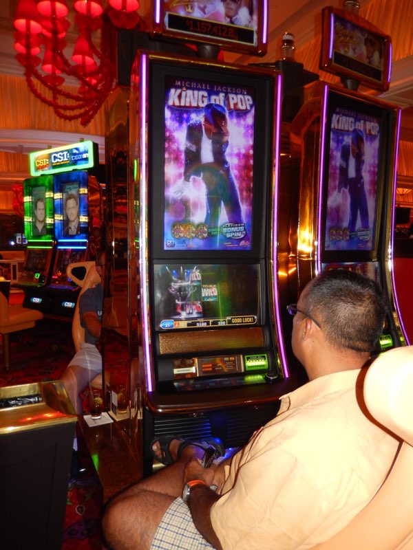 Las Vegas anniversary trip photo 93